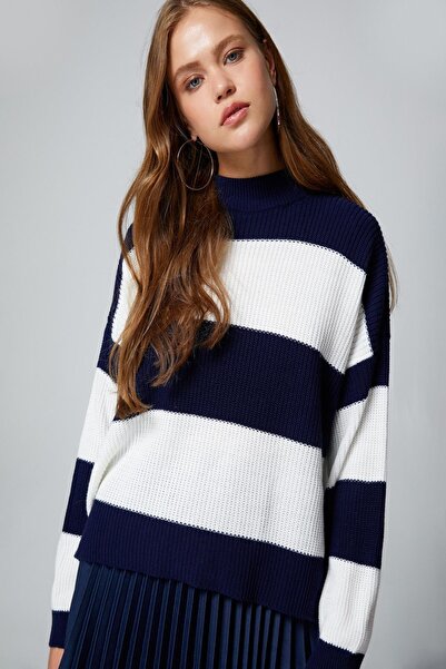 Koton Marineblauer gestreifter Damenpullover