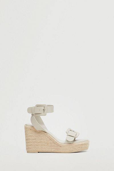 MANGO Woman Damen Sandalen in Eisfarbe