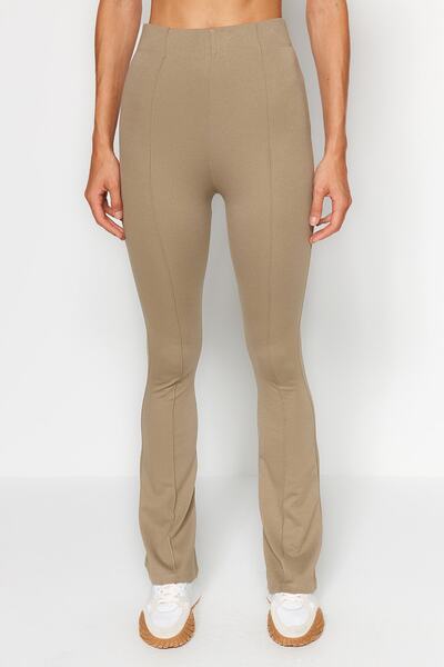 Trendyol Collection Norkový žebrovaný elastický pas/španělská noha Pletené kalhoty s vysokým pasem TWOSS20PL0342