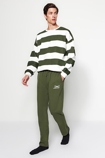 Trendyol Collection Χακί κανονικό/κανονικό κομμένο φουσκωτό τύπωμα εσωτερικά φλις/ζεστό παντελόνι φούτερ με ανοιχτό πόδι TMNAW24EA00012