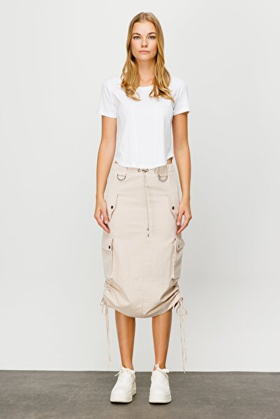 ON Дамска пола с дължина до коляното и джобове 16204