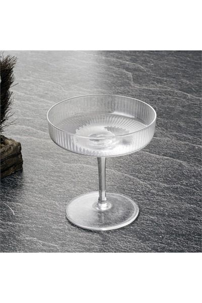 Tohana Glass Striped Goblet Glass