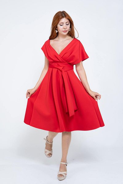 HaHelin Short Evening Dress with Belt Detail on the Waist