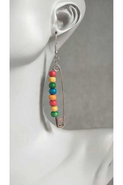 Fugusugu Medium Size Safety Pin Wooden Beaded Dangle Earrings