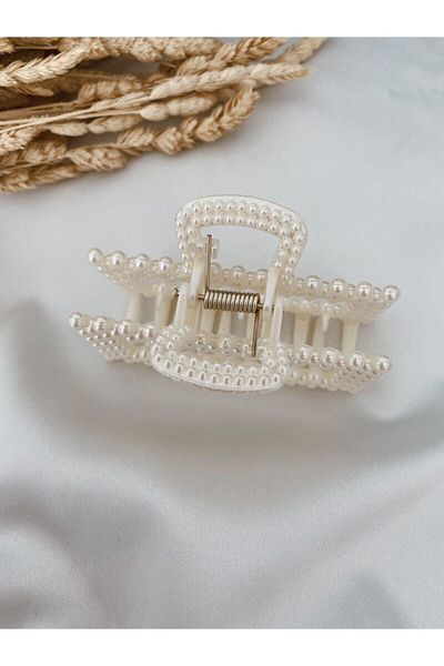 Mathilda Aksesuar Women's Pearl Latch Buckle