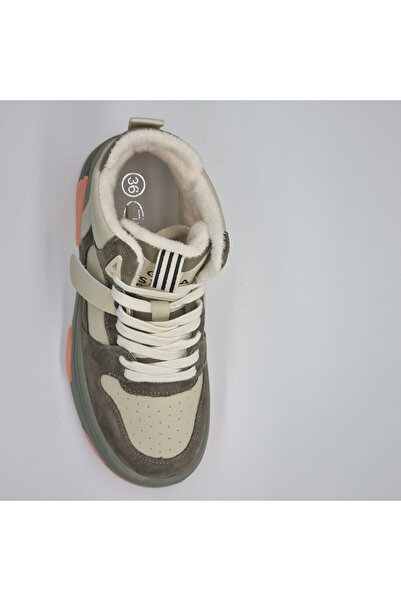 Guja Şık Kaydırmaz Kalın Tabanlı İçi İnce Pelüşlu Tabanlı Bot