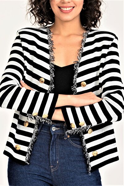 trikobis Püskül Detaylı Geniş Omuzları Vatkalı Triko Hırka