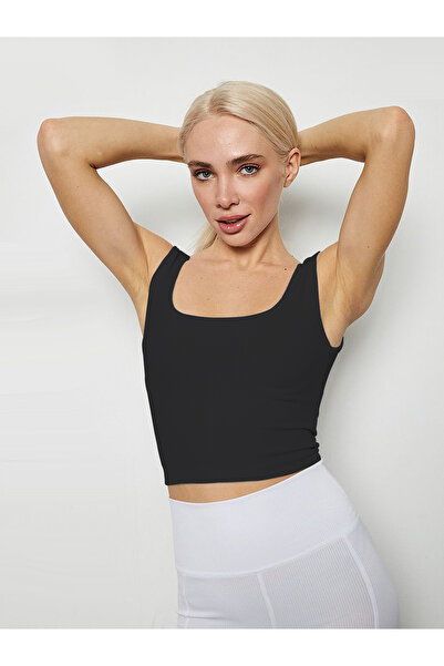 MİSTİRİK Marsala Model Toparlayıcı Esnek Crop Biker Body Askılı Yarım Crop Siyah Renk