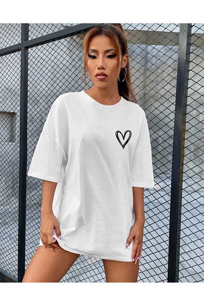 mercoledi Tricou Salas supradimensionat pentru damă cu imprimeu Tiny Heart Boyfriend