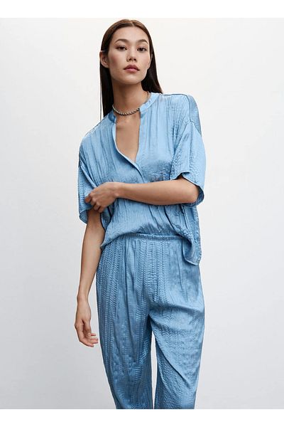 MANGO Woman Pantaloni plisați din satin