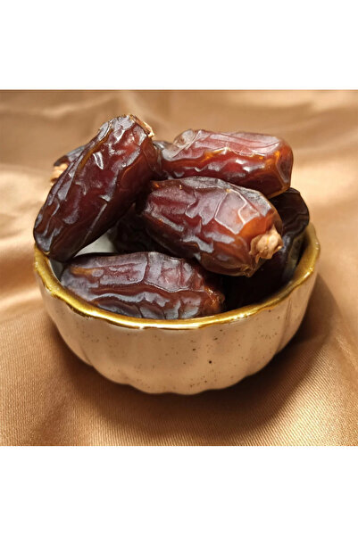 TicaretDenizi Medine Mebrum Hurması İri Boy Jumbo Etli Doğal Şekersiz 550 Gr