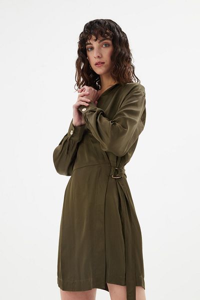 Love My Body Wickelkleid - Schnallendesign