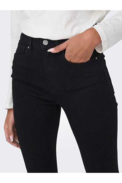 ONLY Чорні джинси з вузьким кроєм 15249386