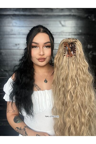 Suzan Peruk 70cm Postiş Tokalı Kabarık Dalgalı At Kuyruğu - Karamel Platin Rö...