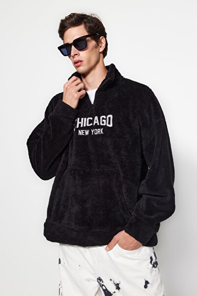 Trendyol Collection Černá oversize/široký střih s límečkem Městská výšivka Fleecová mikina proti žmolkování Tmnaw24Sw00035