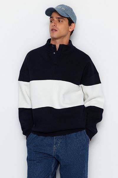 Trendyol Collection Marineblaues, übergroßes Pullover mit Farbblockdesign, Stehkragen, Fleece TMNAW24sw00160