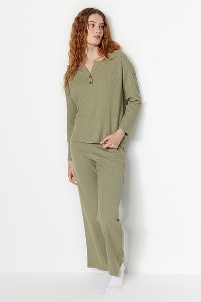 Trendyol Collection Pletená pyžamová souprava zelené vafle tričko-kalhoty THMAW24PT00126