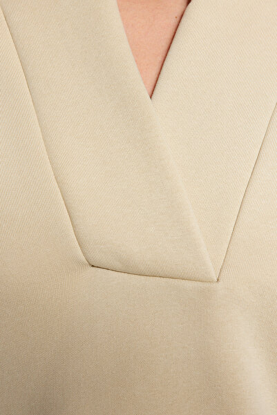 Kolekcia Trendyol Hrúbka kameňa Fleecová mikina vnútri s kapucňou uvoľnený strih strihu pletená mikina TWOAW24SW00065