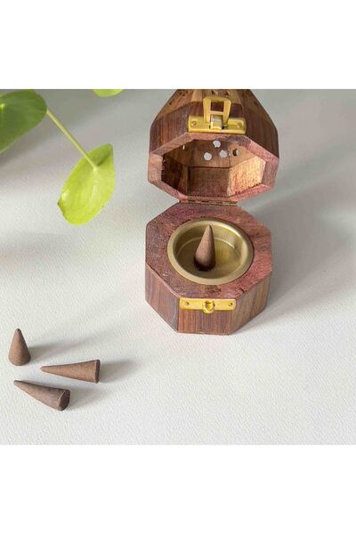 Lara Karma Ahşap Oyma Desenli Konik Tütsülük