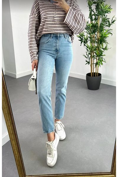 MAKRAS EXCLUSIVE Blugi lycra albastri cu talie înaltă Julia anii 90 - Blugi Mom spălați cu zăpadă