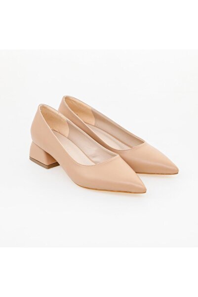 sfy shoes Bella Low Thick Heels Closed Back Pointed Toe