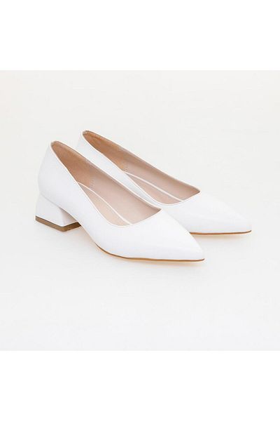 sfy shoes Bella Low Thick Heels Closed Back Pointed Toe