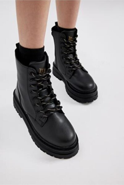 DeFacto Γυναικείες χειμερινές μπότες από συνθετικό δέρμα με κορδόνια και χοντρή σόλα με φερμουάρ B0942ax23au