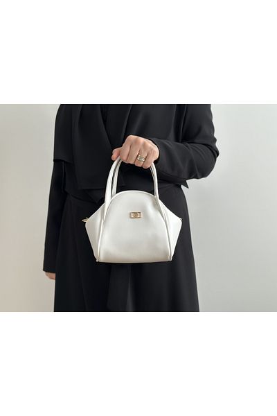 mossi White Faux Leather Women's Hand and Shoulder Bag