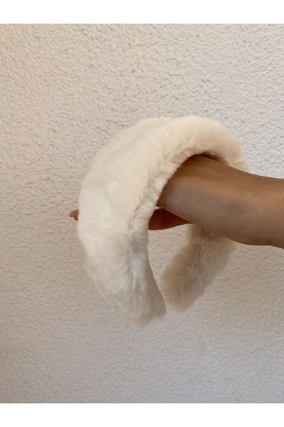 Âlâ Atelier White Feather Plush Crown Hair Accessory