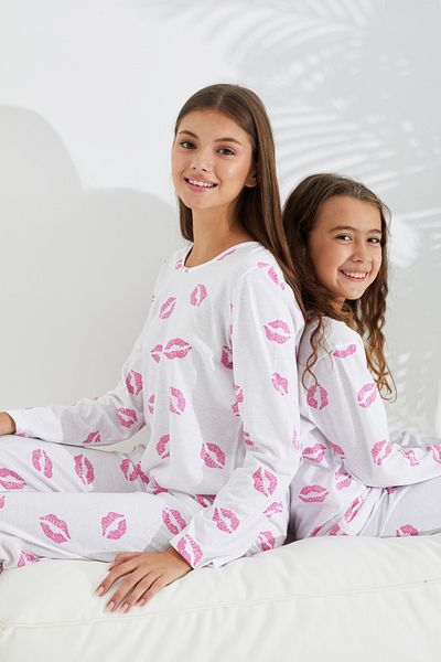 Siyah İnci white lip patterned cotton pajama set