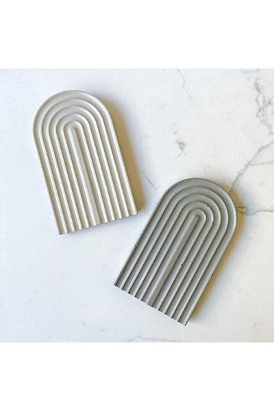 Orange Atelier Set of 2 Decorative Geometric Striped Concrete Plate Concrete Jewelry Plate Candle Plate Organizer