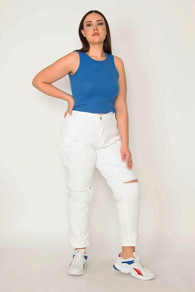 Şans Women's Large Size White Ripped Detailed Lycra-Free Denim Trousers 65N36836