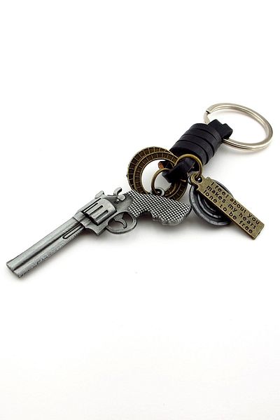 Solfera Leather Metal Keychain - Revolver Altıpatlar KC041