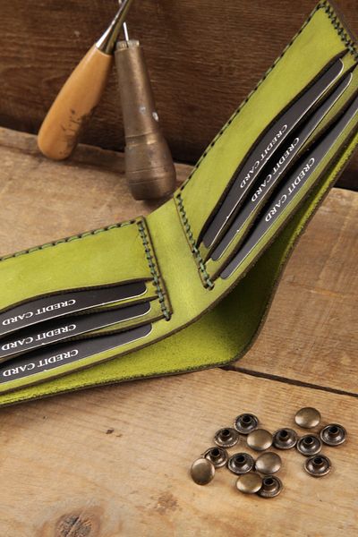 New Coast Leather 1900's Γνήσιο & Πραγματικό Δερμάτινο Χειροποίητο Ανοιχτό Πράσινο Ανδρικό Πορτοφόλι