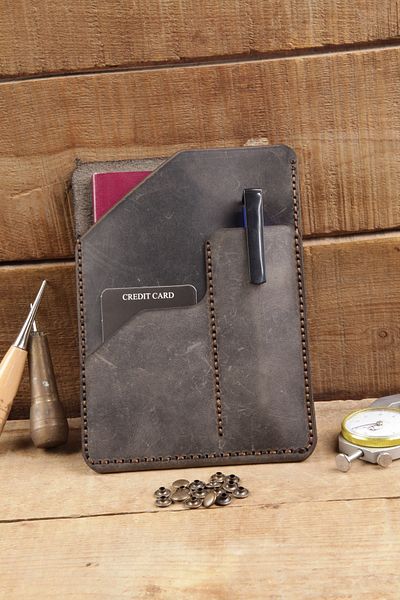New Coast Leather 1900's Γνήσιο & Πραγματικό Δερμάτινο Χειροποίητο Πορτοφόλι Καπνιστού Διαβατηρίου