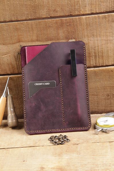 New Coast Leather 1900's Γνήσιο & Πραγματικό Δερμάτινο Χειροποίητο Μωβ Πορτοφόλι Διαβατηρίου