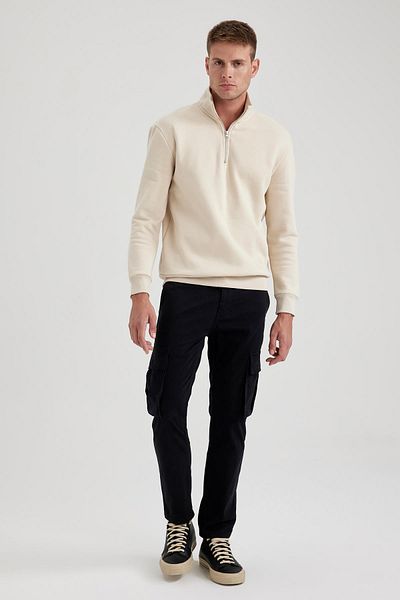 DeFacto Bequemes Sweatshirt mit Reißverschluss und Stehkragen, bequem, normale Passform, X7405az23au