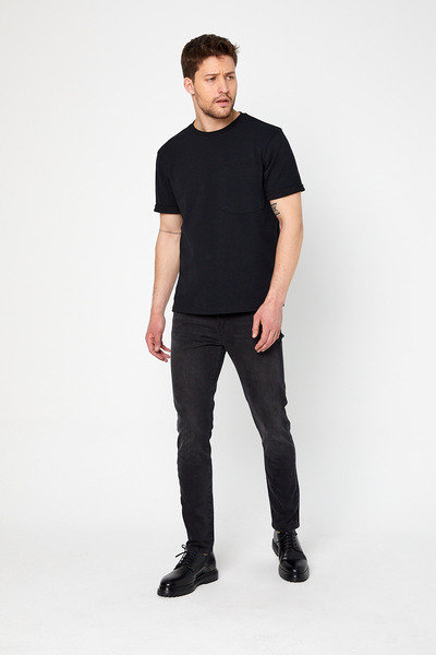 BOSHETTI Essentıals Erkek Premium Siyah Koyu Füme Hafif Efektli Skinny Fit Jean