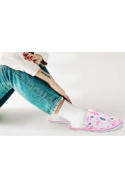 Chochili Papuci de casă pentru femei cu talpă moale cu model Flamingo alb