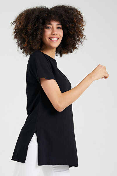 Weyeze Women's Black Tshirt