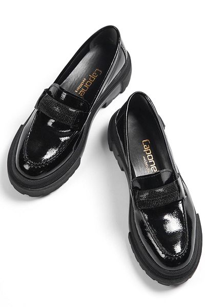 Capone Outfitters Capone Oval Toe Stone Buckle Trac Sole Wrinkled Patent Leather Black Women's Loafer
