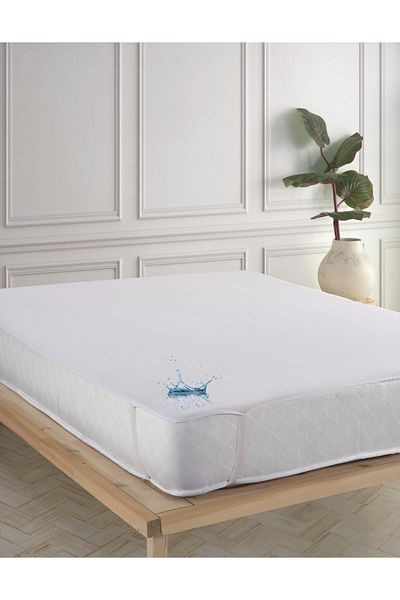 MCN Tekstil Liquid-Proof Mattresses with Cotton Corner Elastics