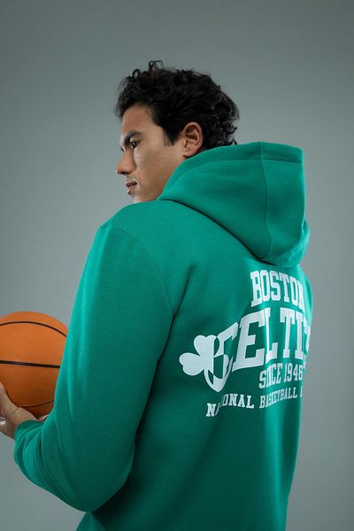 DeFacto Fit Nba Boston Celtics Standard Fit Hooded Sustainable Sweatshirt