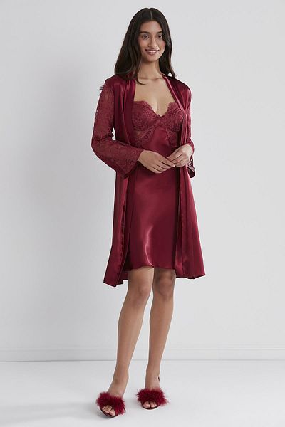 Pierre Cardin Set cămașă de noapte și halat de toaletă din dantelă din satin - 4025