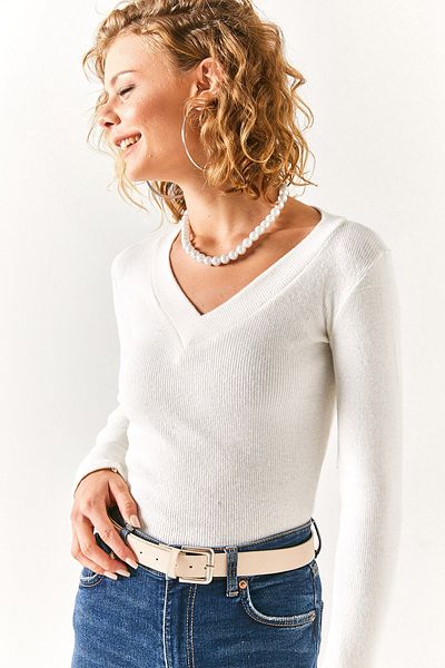 Olalook Women's Ecru Thick Banded V-Neck Raised Blouse BLZ-19002387