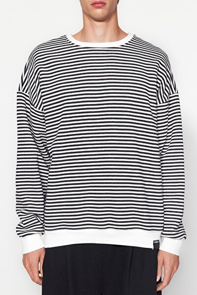 Trendyol Collection Смугастий флісовий світшот оверсайз чорний TMNAW24SW00065