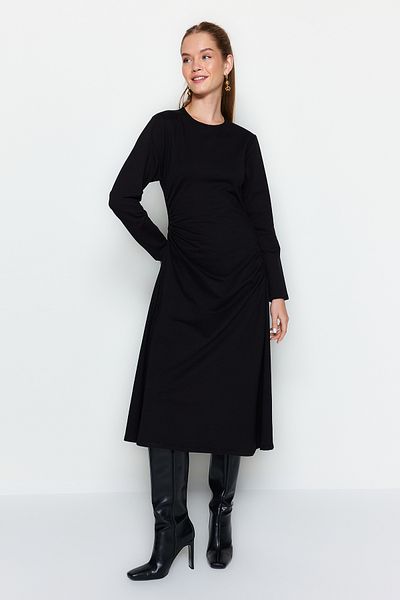 Trendyol Modest Μαύρο πλεκτό φόρεμα με λεπτομέρεια συλλογής στη μέση TCTAW24EB00076