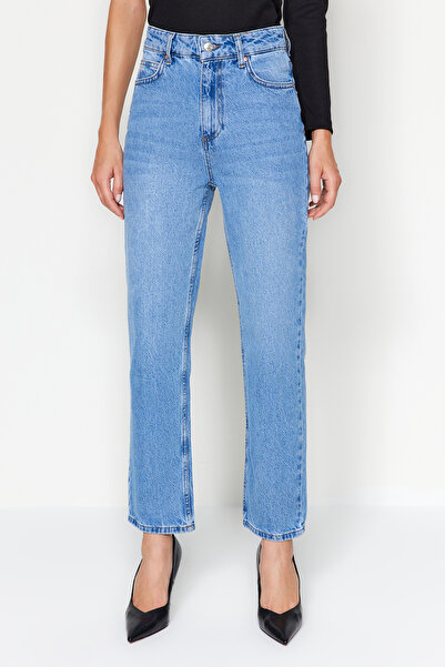 Trendyol Collection Blue High Waist Straight Jeans TWOAW24JE00082