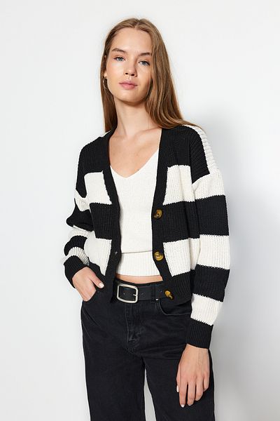 Trendyol Collection Black V-Neck Color Blocked Knitwear Cardigan TWOAW24HI00391