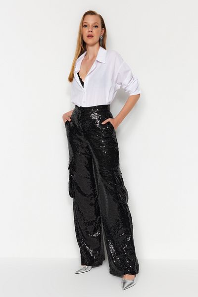 Trendyol Collection Black Cargo Pocket Sequin Trousers TPRAW24PL00003